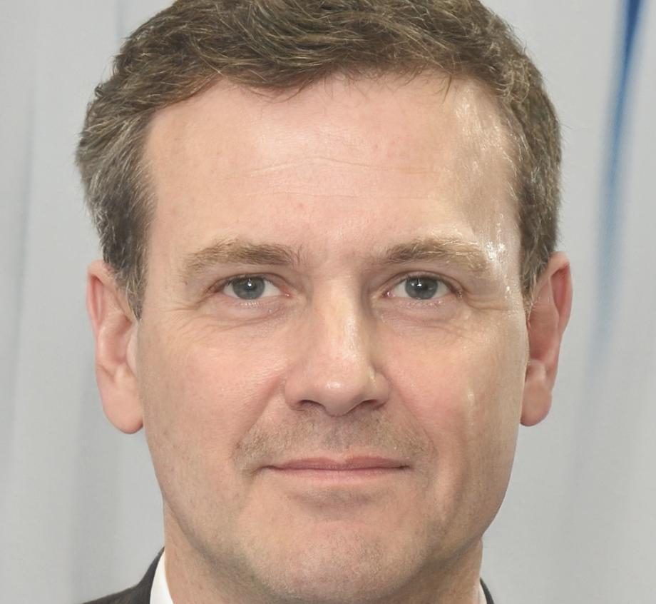 Portrait of Lachlan Eikeland, Lead Developer